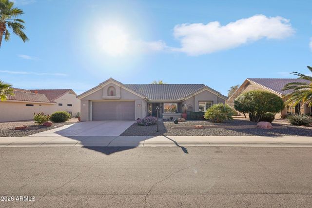 14617 W LAS BRIZAS Lane, Sun City West, AZ 85375