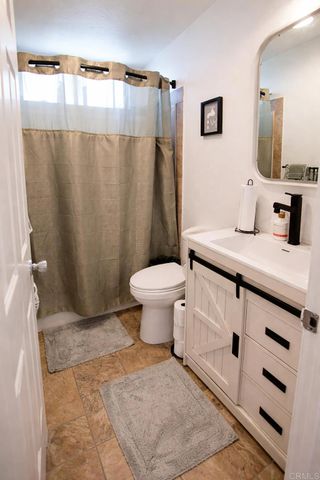 3051 GOLDEN OAK Way, Spring Valley, CA 91978