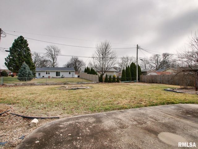 916 N 36TH Street, Quincy, IL 62301