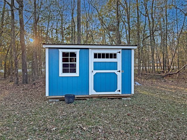 229 County Road 67634, Dayton, TX 77535