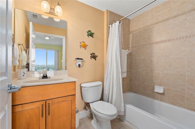 140 Warsteiner Way 602, Melbourne Beach, FL 32951