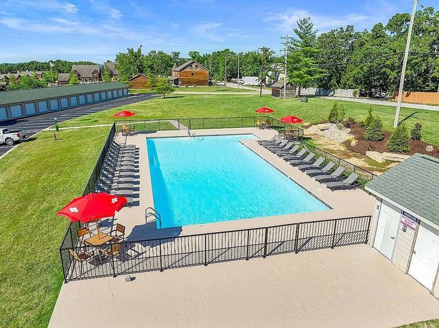 80 Celebration Cove Circle, Branson, MO 65616