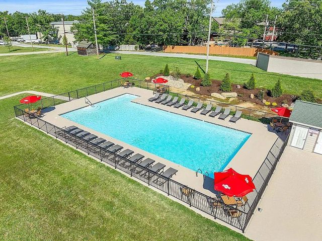 80 Celebration Cove Circle, Branson, MO 65616