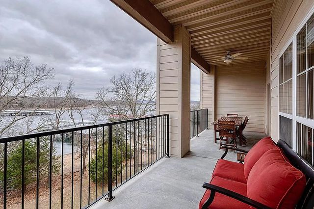 80 Celebration Cove Circle, Branson, MO 65616