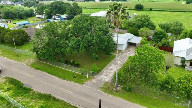 401 Walter Wagers Street, Weslaco, TX 78599
