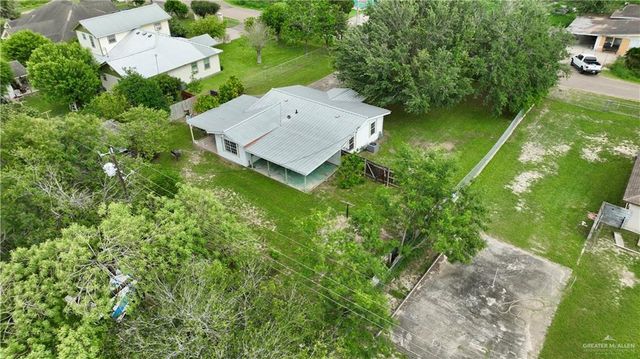 401 Walter Wagers Street, Weslaco, TX 78599