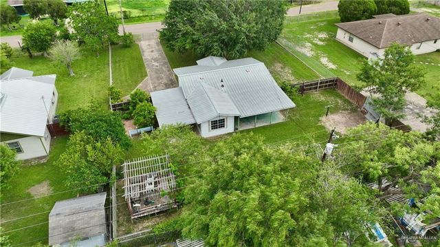 401 Walter Wagers Street, Weslaco, TX 78599