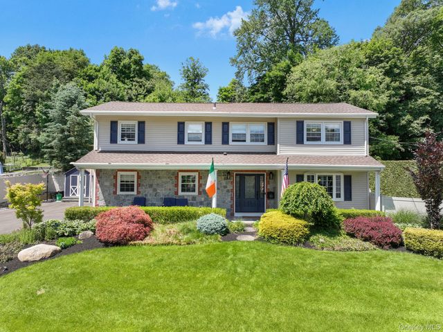 12 Pelham Avenue, Nanuet, NY 10954