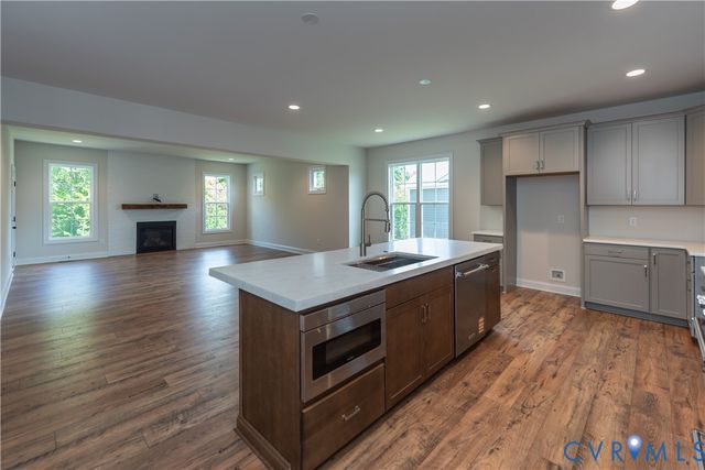 12644 Branch Parke Dr, Manakin Sabot, VA 23103