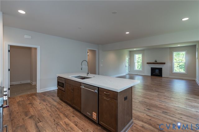 12644 Branch Parke Dr, Manakin Sabot, VA 23103