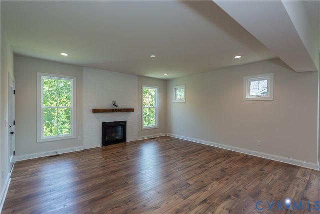 12644 Branch Parke Dr, Manakin Sabot, VA 23103