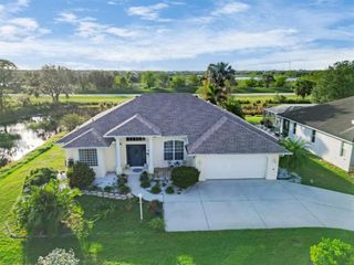1057 MEADOW BREEZE LANE, Sarasota, FL 34240