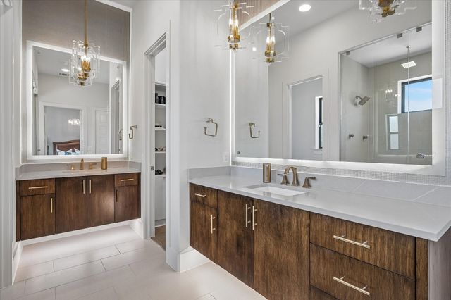 6121 Echelon Way, Plano, TX 75024