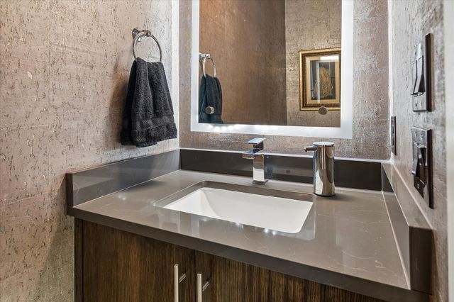 6121 Echelon Way, Plano, TX 75024