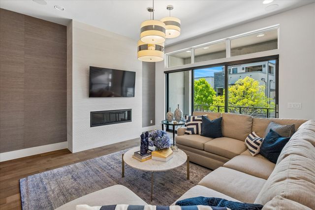 6121 Echelon Way, Plano, TX 75024