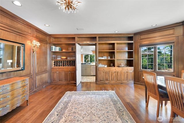 420 S Clarkwood Drive, Bellingham, WA 98225