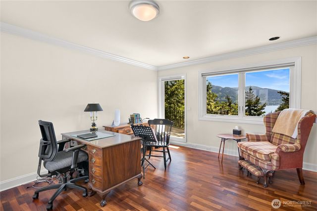 420 S Clarkwood Drive, Bellingham, WA 98225