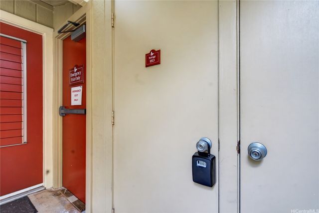 95-1050 Makaikai Street 18D, Mililani, HI 96789