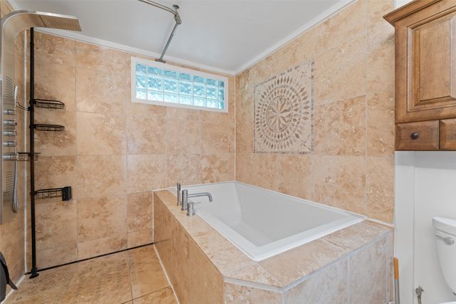 1227 N Irving Heights Drive, Irving, TX 75061