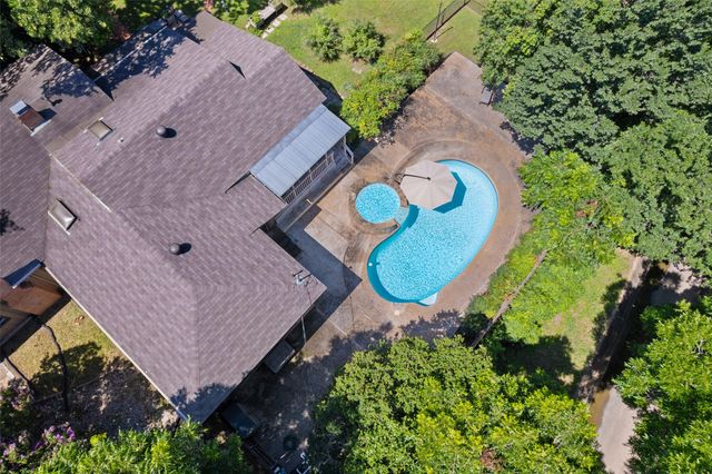 1227 N Irving Heights Drive, Irving, TX 75061