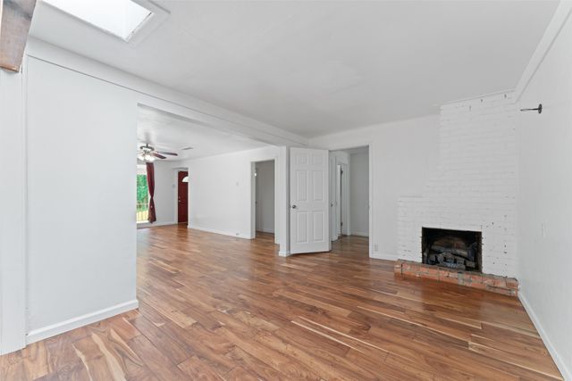 1227 N Irving Heights Drive, Irving, TX 75061