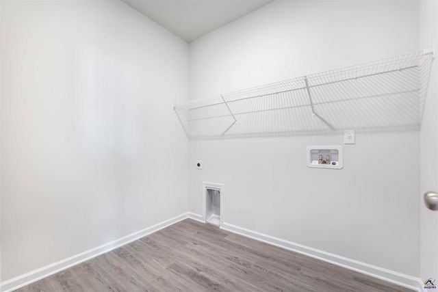 111 Monroe Court, Byron, GA 31008