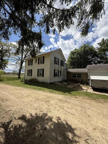 6050 County Road M, Fitchburg, WI 53575