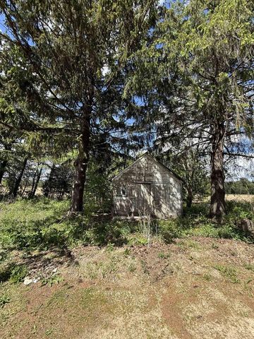 6050 County Road M, Fitchburg, WI 53575