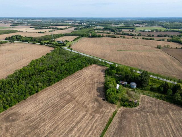 6050 County Road M, Fitchburg, WI 53575
