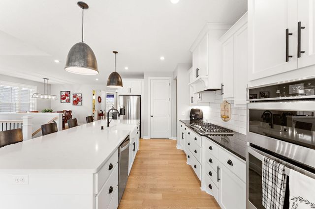 10961 38th Court N, Lake Elmo, MN 55042