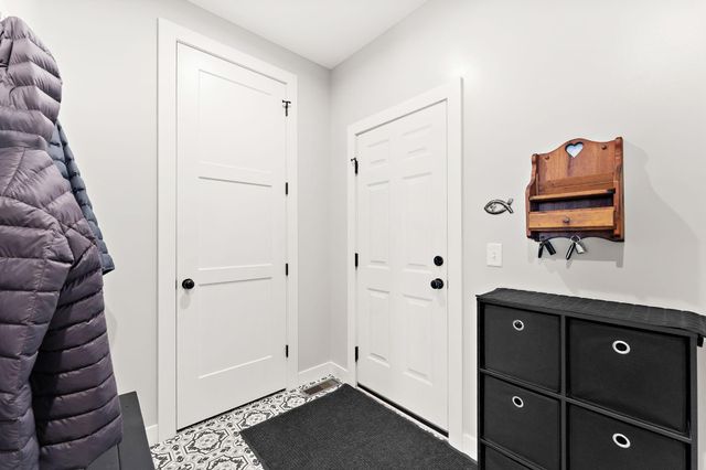 10961 38th Court N, Lake Elmo, MN 55042