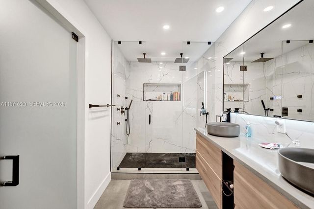 4660 SW 37th Ave, Dania Beach, FL 33312