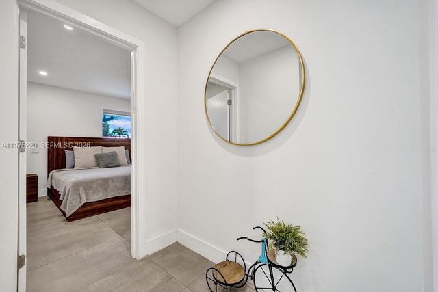 4660 SW 37th Ave, Dania Beach, FL 33312