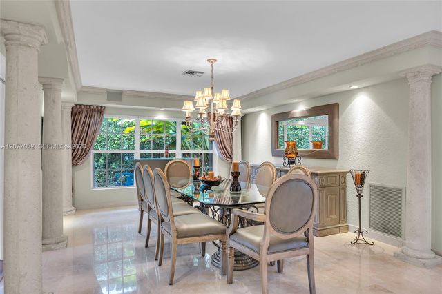 2523 SE 13th Street, Pompano Beach, FL 33062