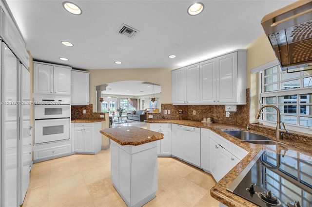 2523 SE 13th Street, Pompano Beach, FL 33062