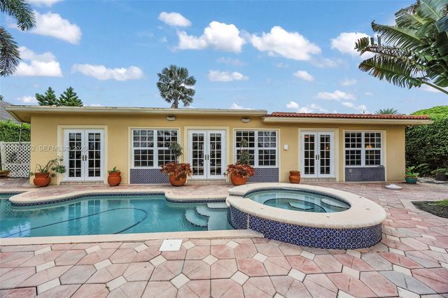 2523 SE 13th Street, Pompano Beach, FL 33062