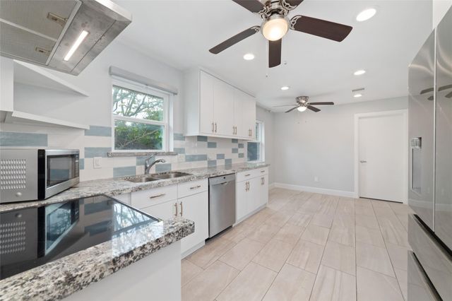 5006 Lymbar Drive, Houston, TX 77096