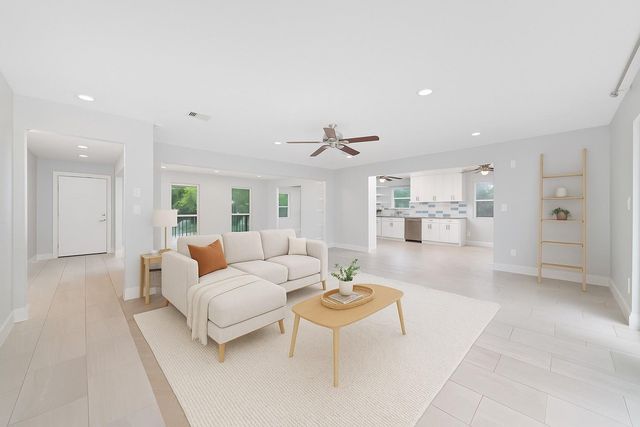 5006 Lymbar Drive, Houston, TX 77096