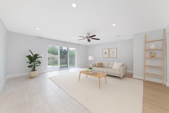 5006 Lymbar Drive, Houston, TX 77096