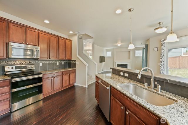 34004 12th Place SW, Federal Way, WA 98023