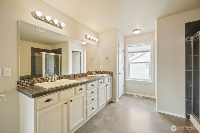 34004 12th Place SW, Federal Way, WA 98023