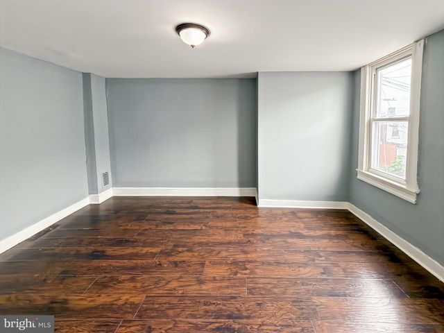2934 MCELDERRY ST, Baltimore, MD 21205