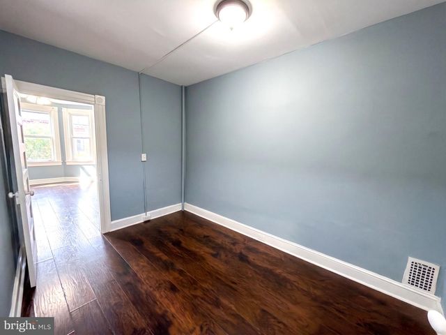 2934 MCELDERRY ST, Baltimore, MD 21205