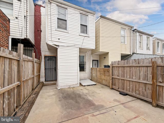 2934 MCELDERRY ST, Baltimore, MD 21205