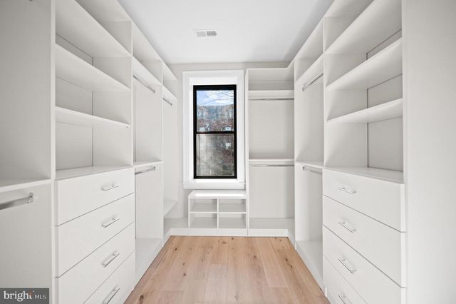 1863 NEWTON ST NW, Washington, DC 20010