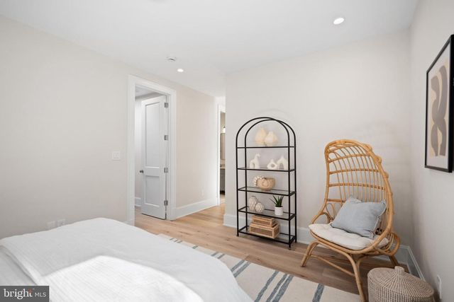 1863 NEWTON ST NW, Washington, DC 20010