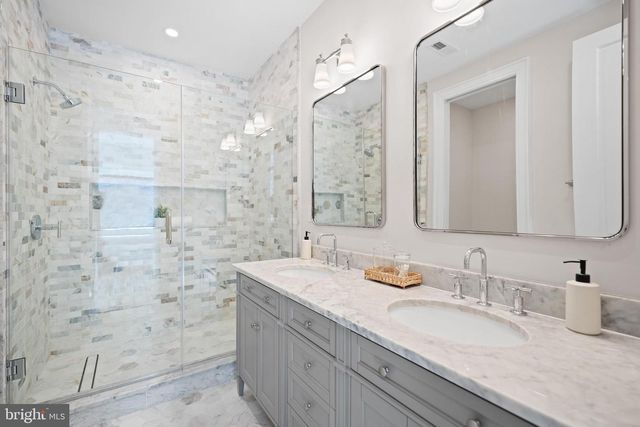 1863 NEWTON ST NW, Washington, DC 20010