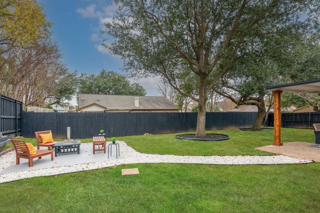 3400 Ridge Haven Circle, Bedford, TX 76021