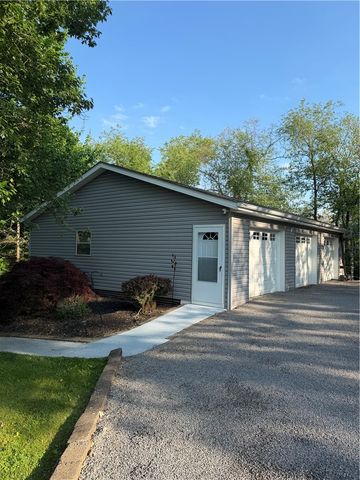 120 Orange ALLEY, Adams Twp, PA 16046