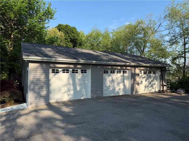 120 Orange ALLEY, Adams Twp, PA 16046
